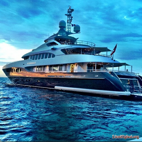 dan_bilzerian_kralj_instagrama_043.jpg