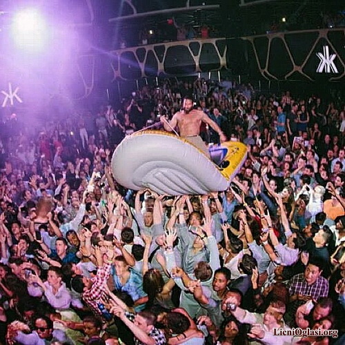 dan_bilzerian_kralj_instagrama_055.jpg